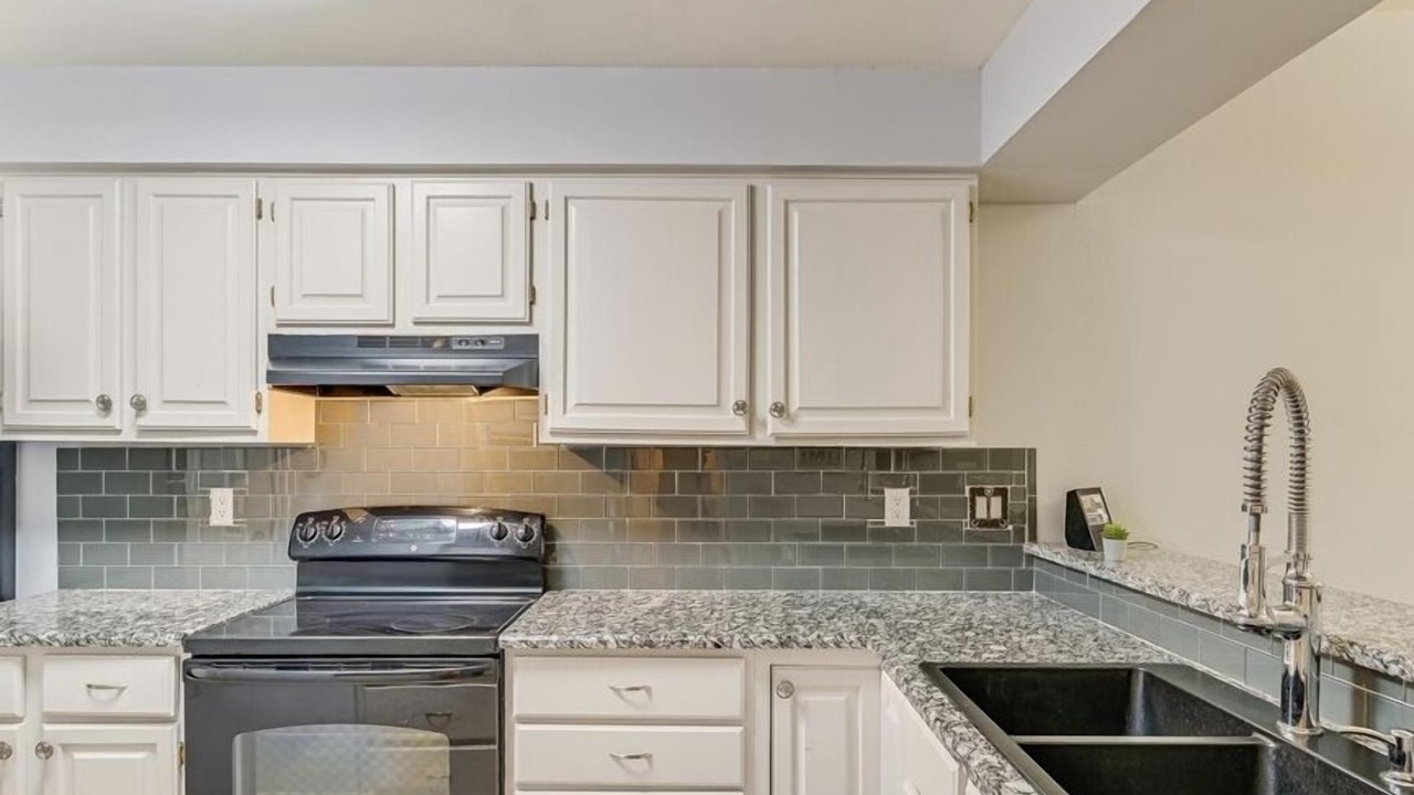 Photo of Kitchen in Highland Lake Estates