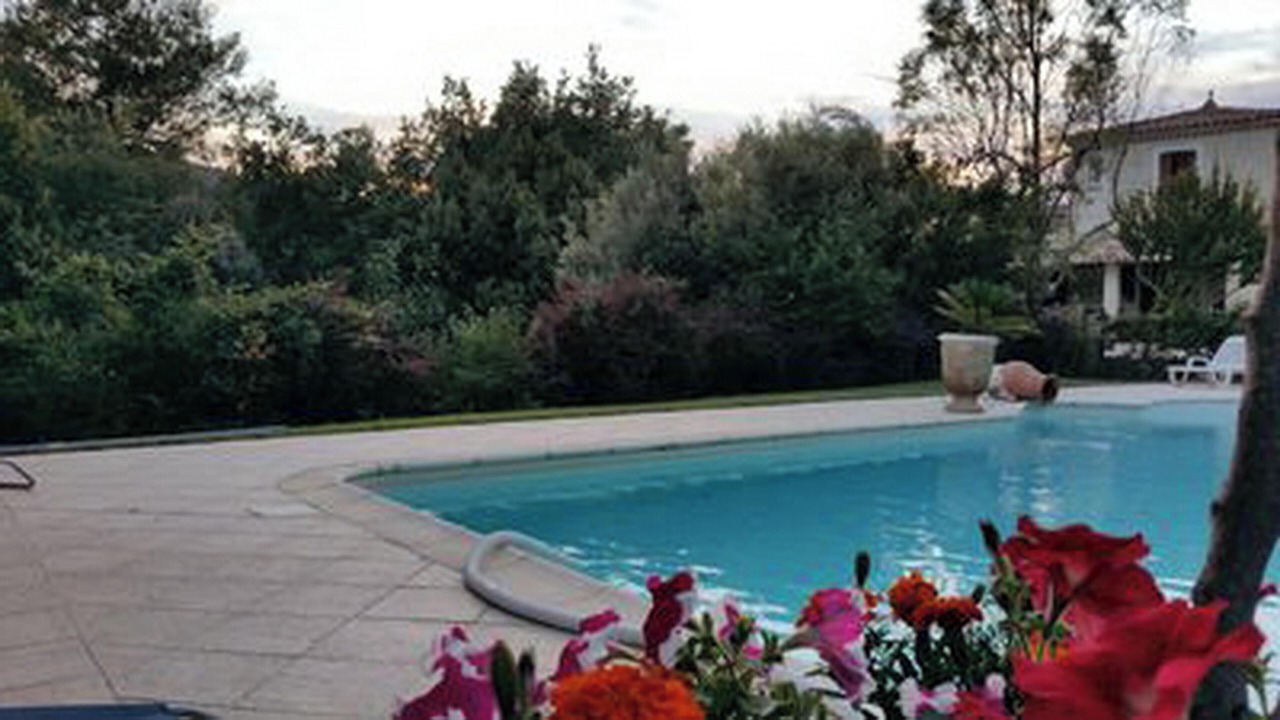 Photo of Outdoor in Malaucene