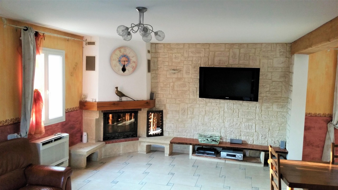 Photo of Livingroom in Malaucene