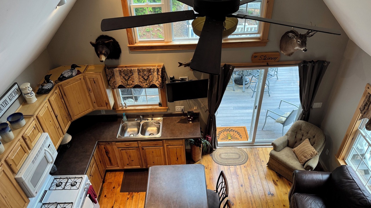 Photo of Livingroom in Eddington