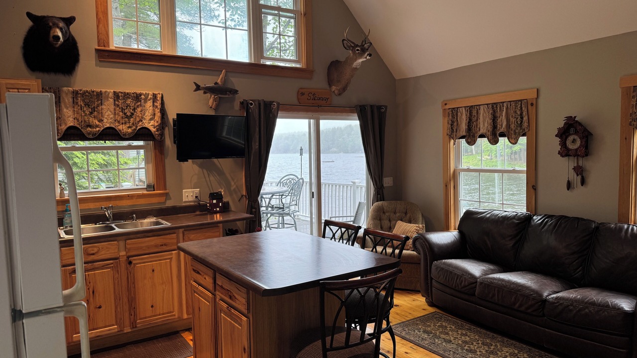 Photo of Livingroom in Eddington