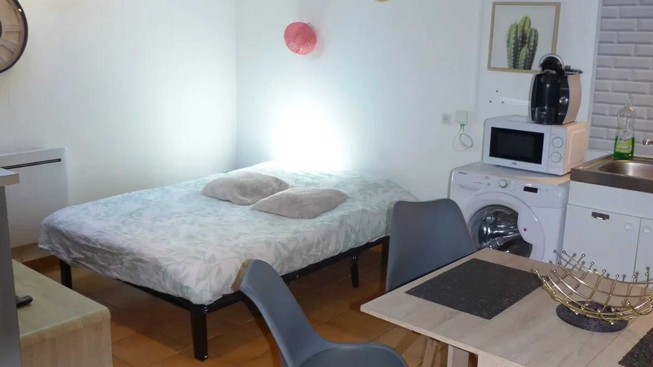 Photo of Bedroom in Amiens