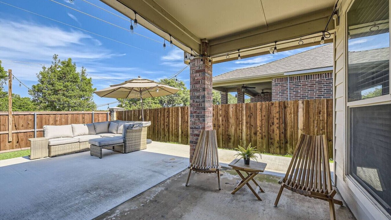 Photo of Patio Balcony in Fort Worth