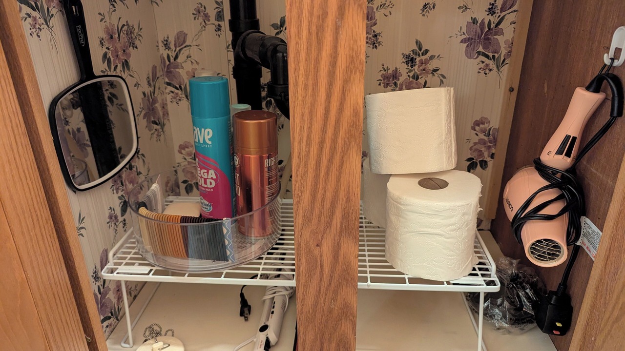 Photo of Bathroom in Gray