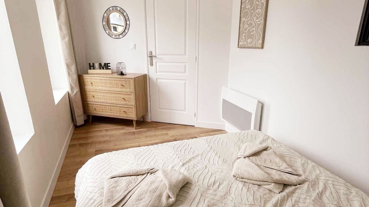 Photo of Bedroom in Troarn