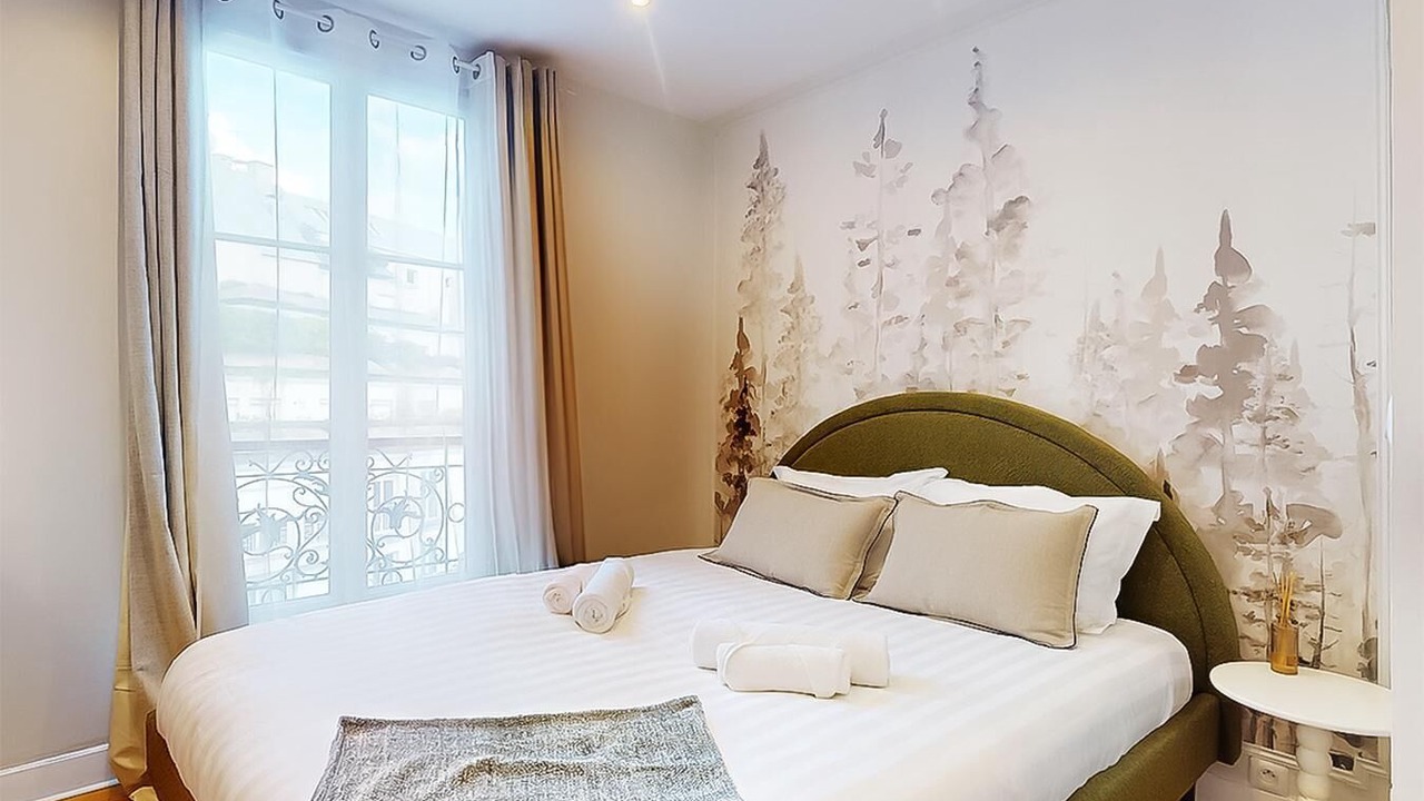 Photo of Bedroom in Passy