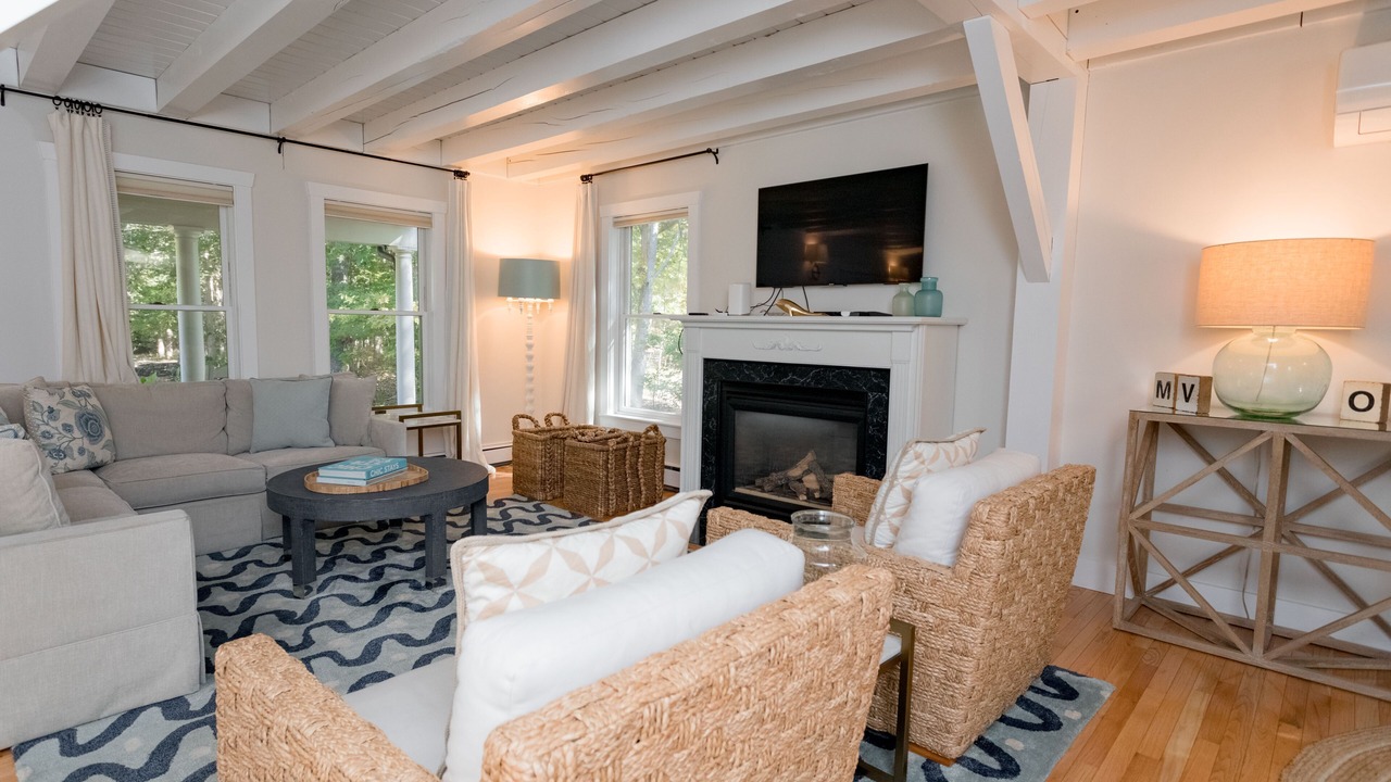 Photo of Livingroom in Oak Bluffs
