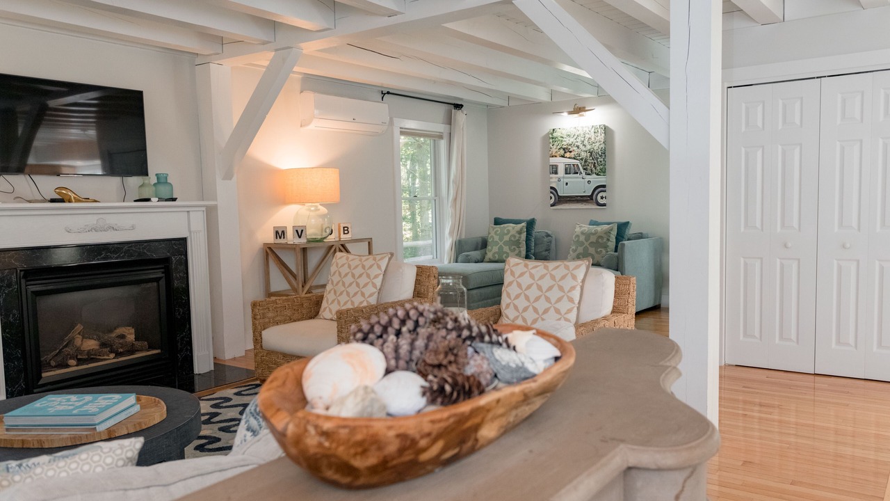 Photo of Livingroom in Oak Bluffs