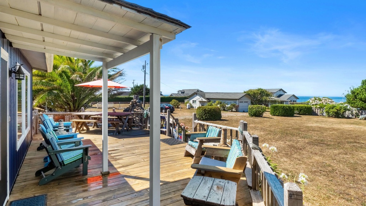 Photo of Patio Balcony in Smith River