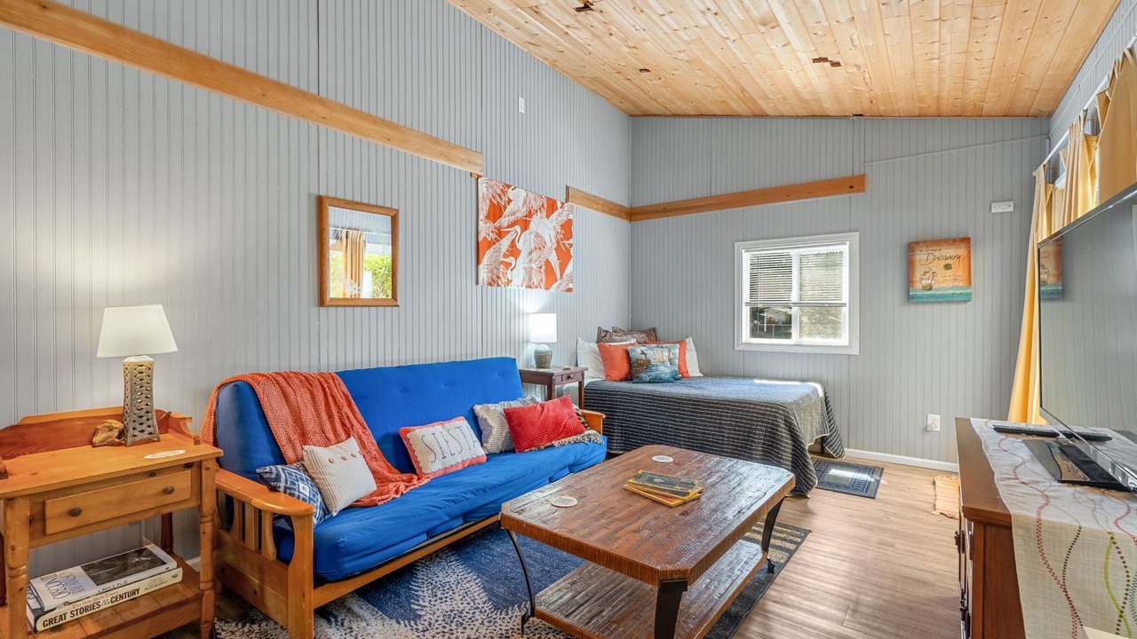 Photo of Livingroom in Smith River