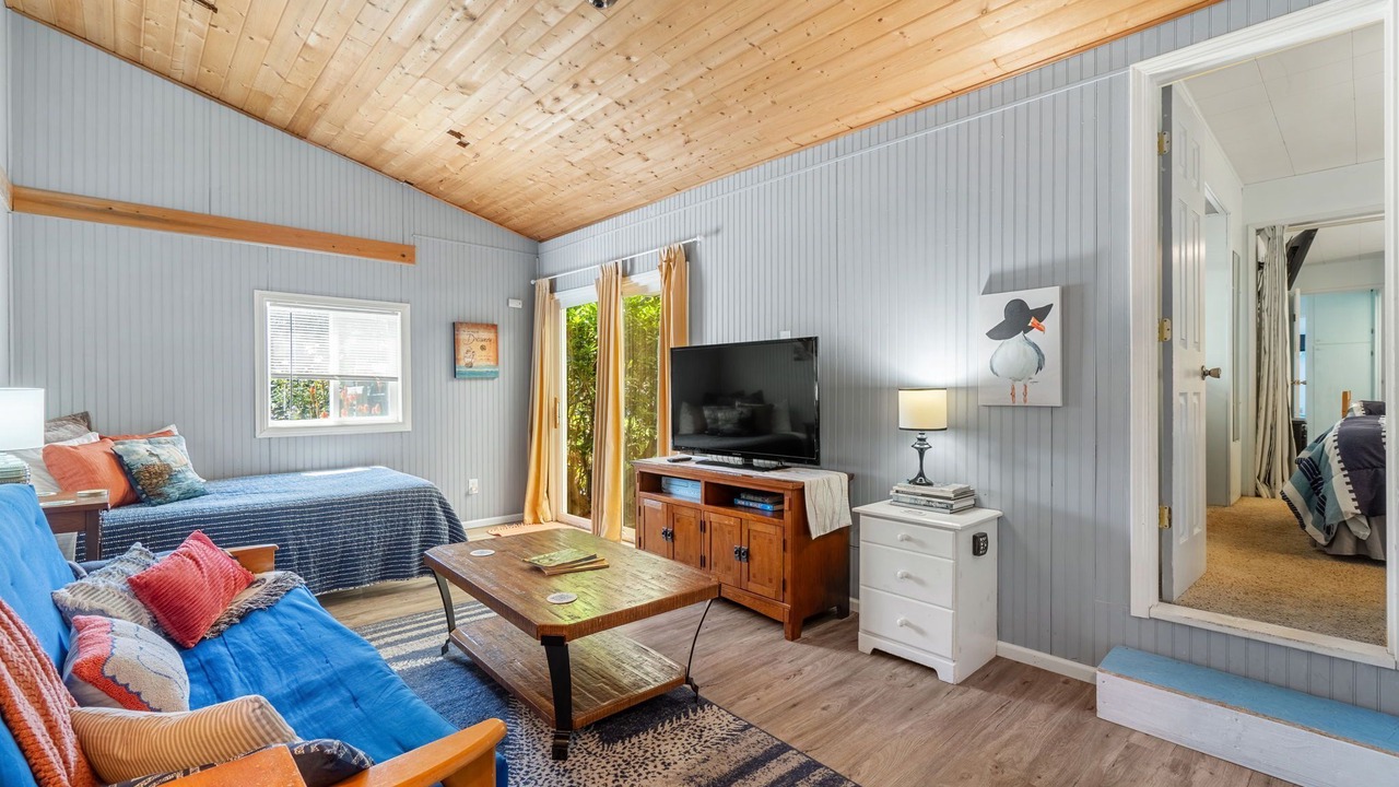 Photo of Bedroom in Smith River