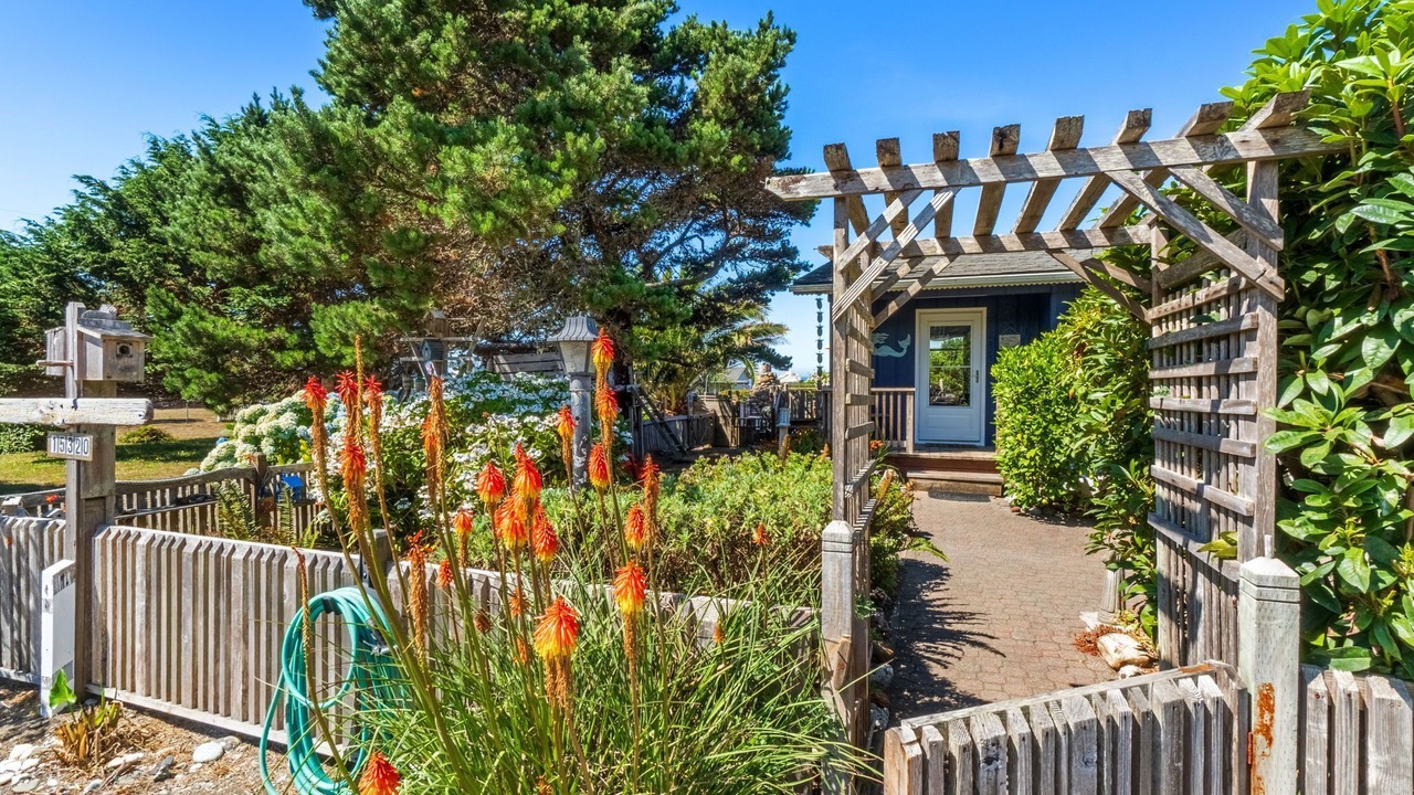 Photo of Outdoor in Smith River