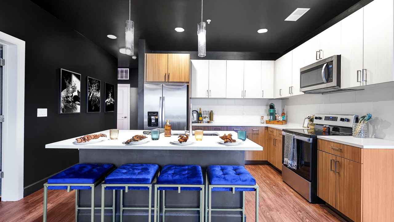 Photo of Kitchen in Eighth Avenue