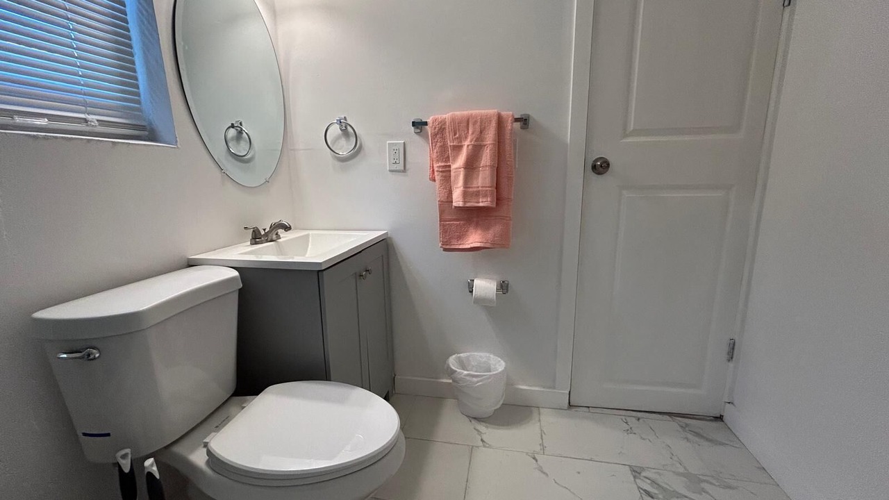Photo of Bathroom in Tropic