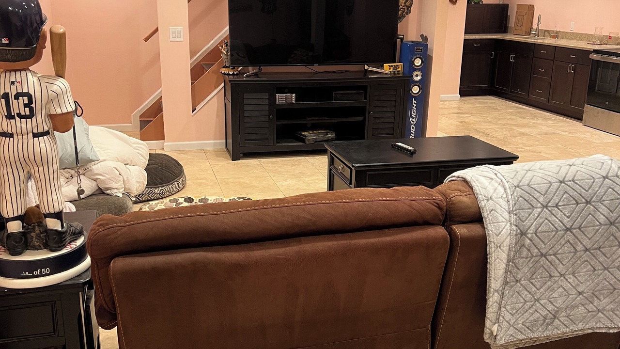 Photo of Livingroom in Center Moriches