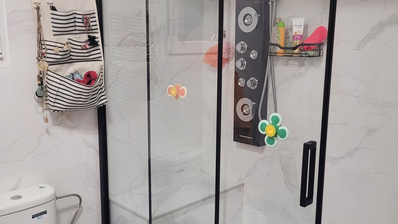 Photo of Bathroom in La Sagrera