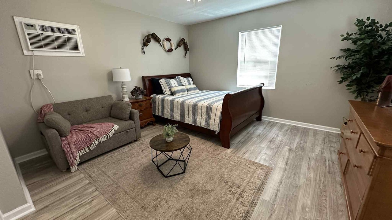 Photo of Bedroom in West Tawakoni
