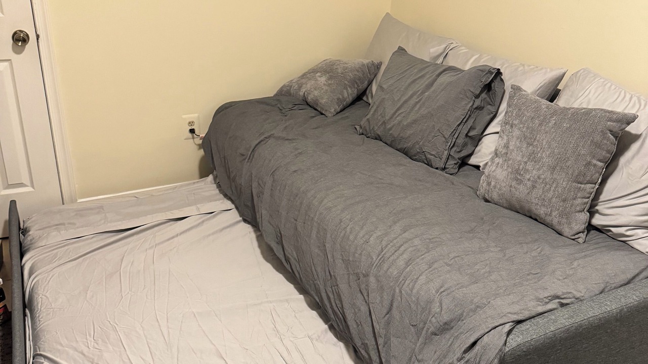 Photo of Bedroom in Columbia Heights