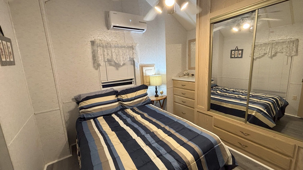 Photo of Bedroom in Chickamauga Lake
