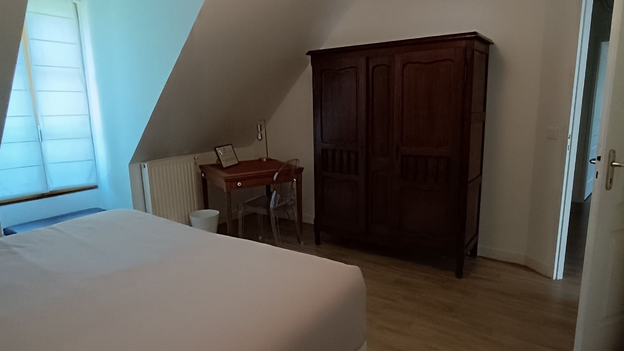 Photo of Bedroom in Montge-en-Goele