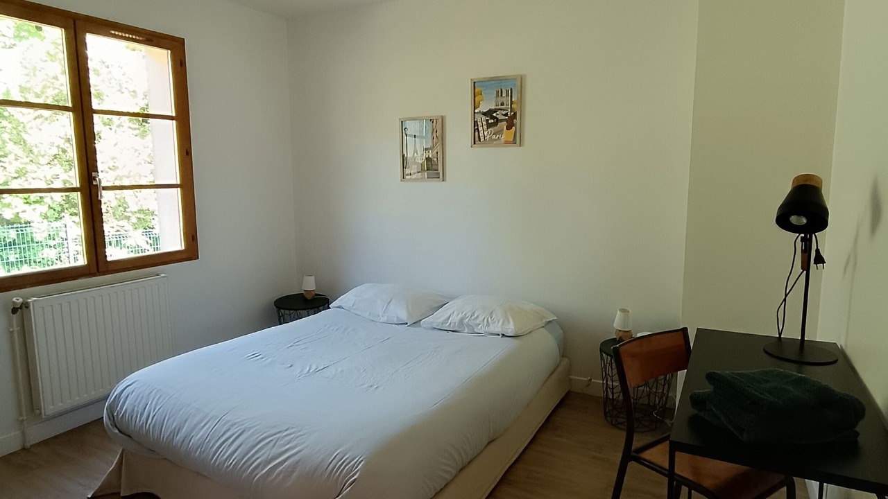 Photo of Bedroom in Montge-en-Goele
