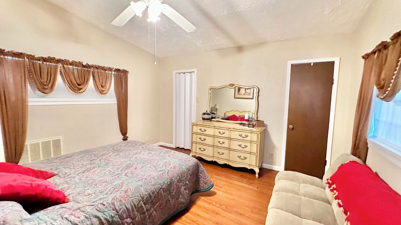 Photo of Bedroom in Negreet