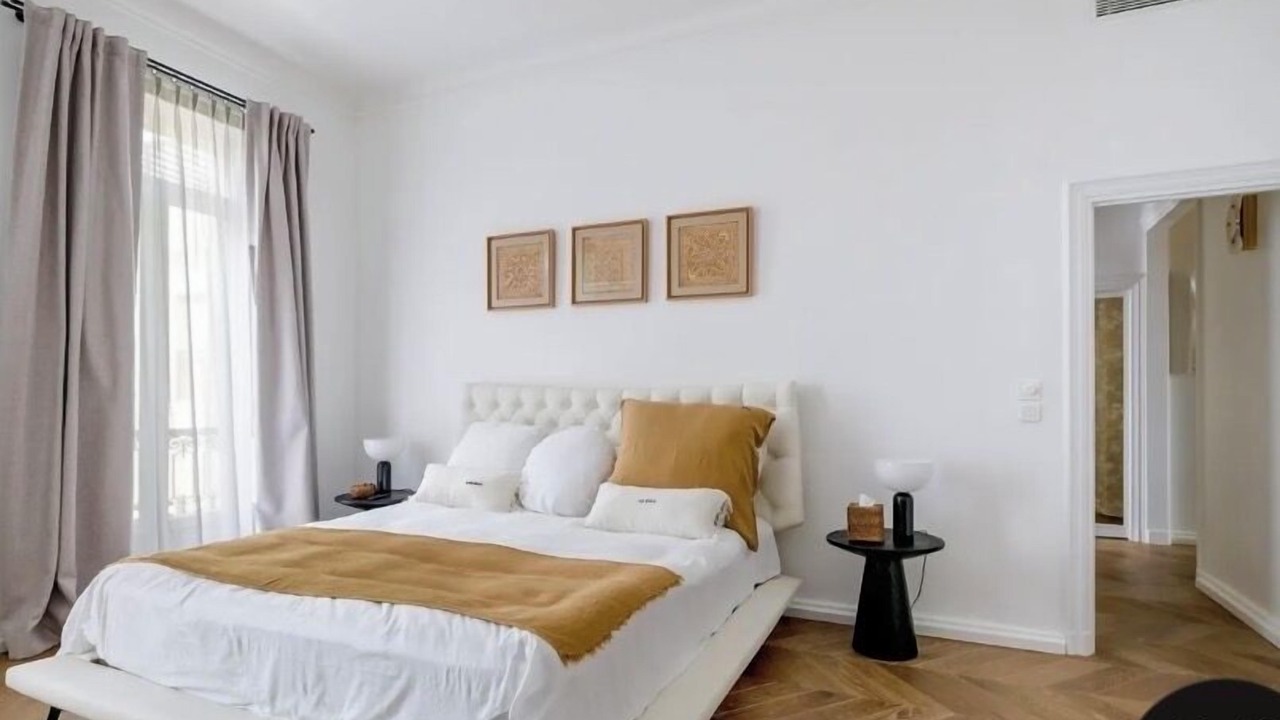 Photo of Bedroom in Hyeres City Centre