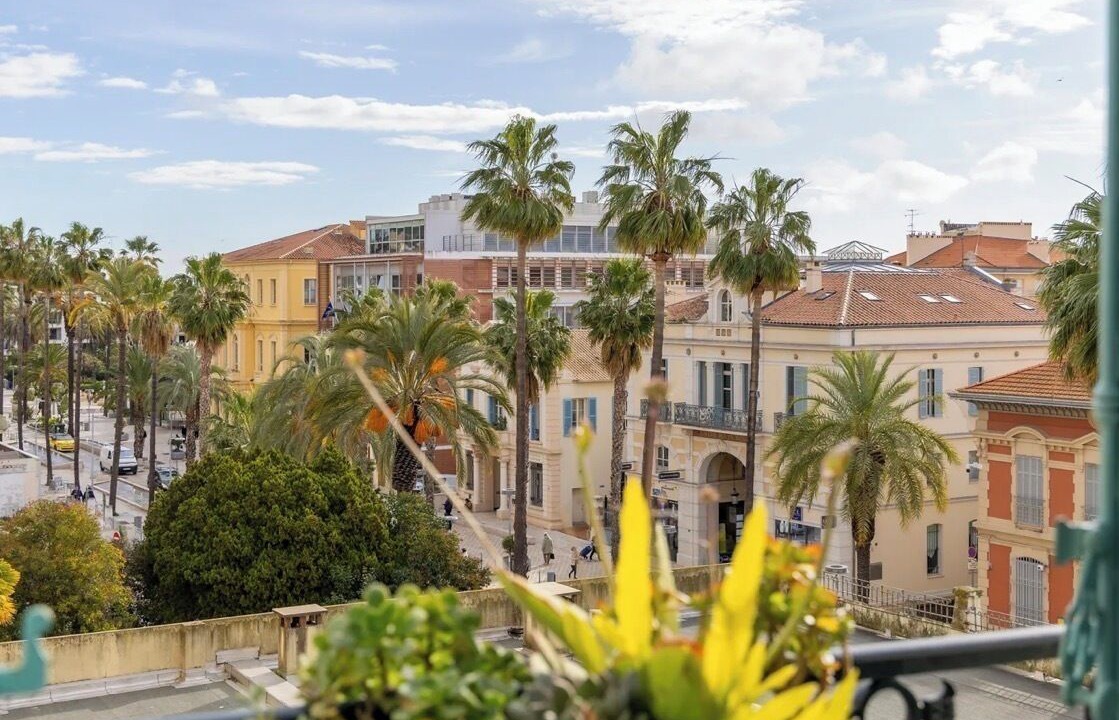 Photo of Outdoor in Hyeres City Centre