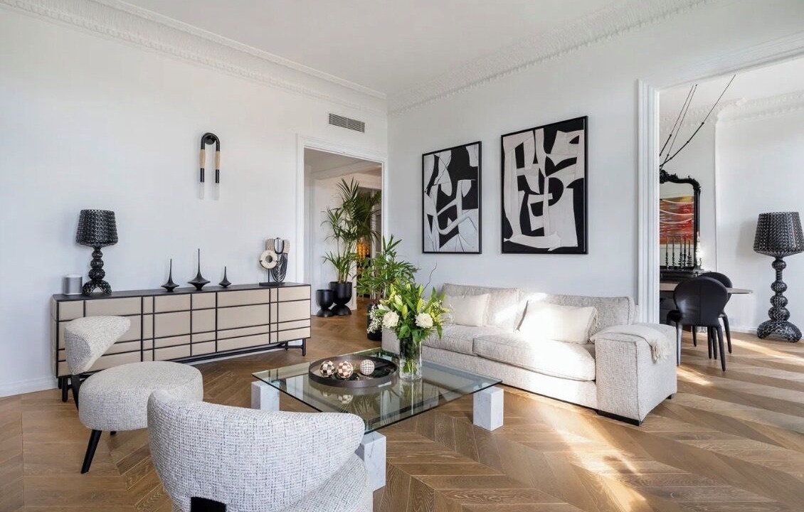 Photo of Livingroom in Hyeres City Centre