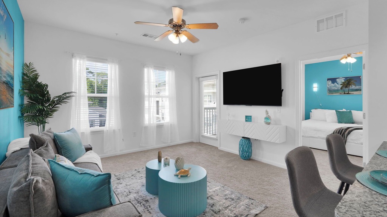 Photo of Livingroom in Orange Park