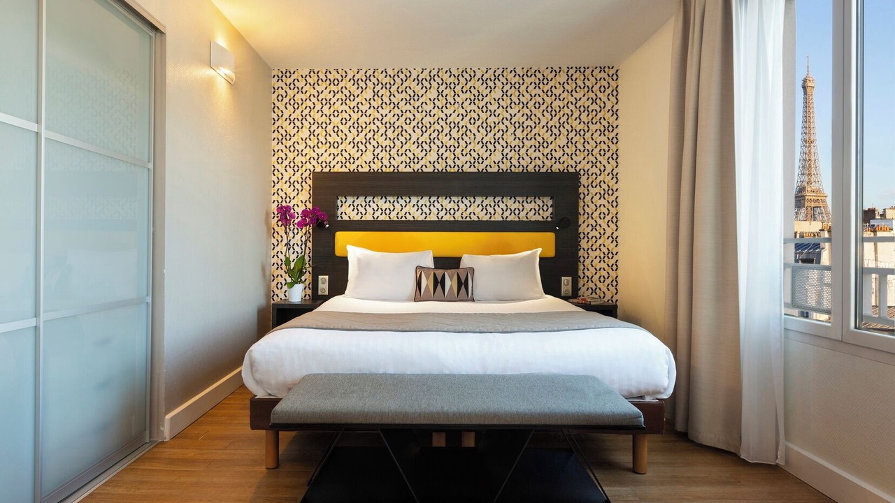 Photo of Bedroom in Grenelle