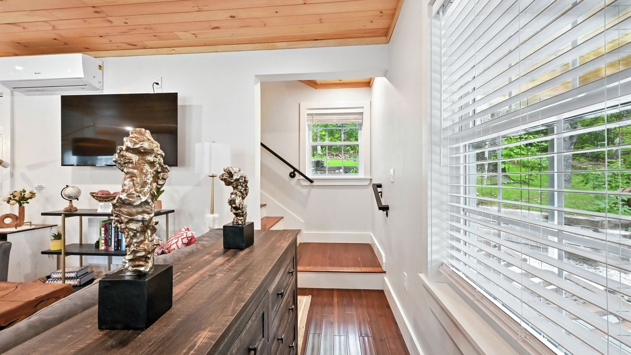 Photo of Others in Edgecomb