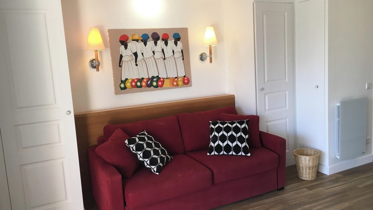 Photo of Livingroom in Saint-Andre-des-Eaux