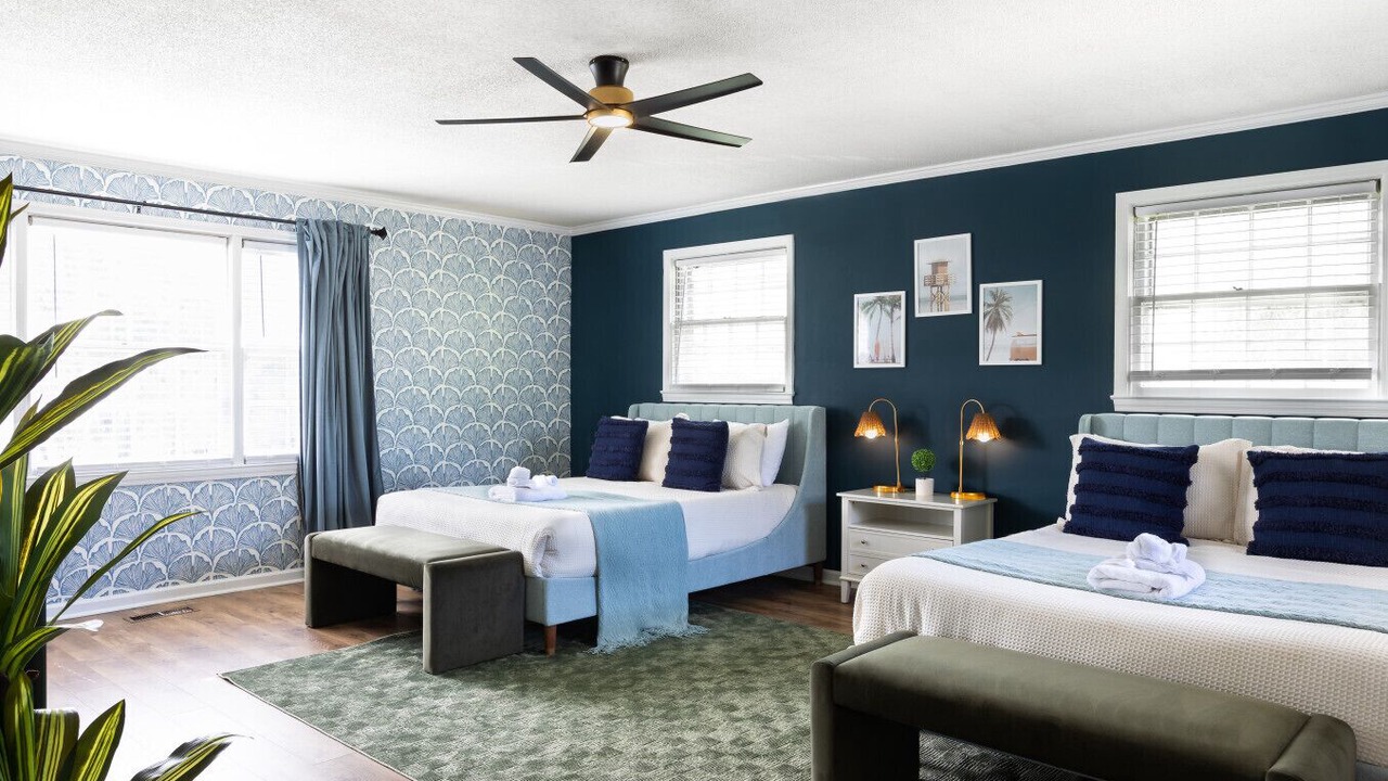 Photo of Bedroom in Isle of Hope Historic District