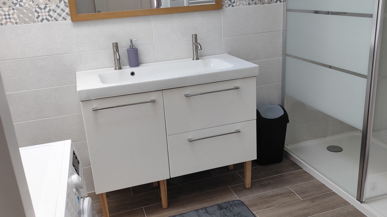 Photo of Bathroom in Ploermel