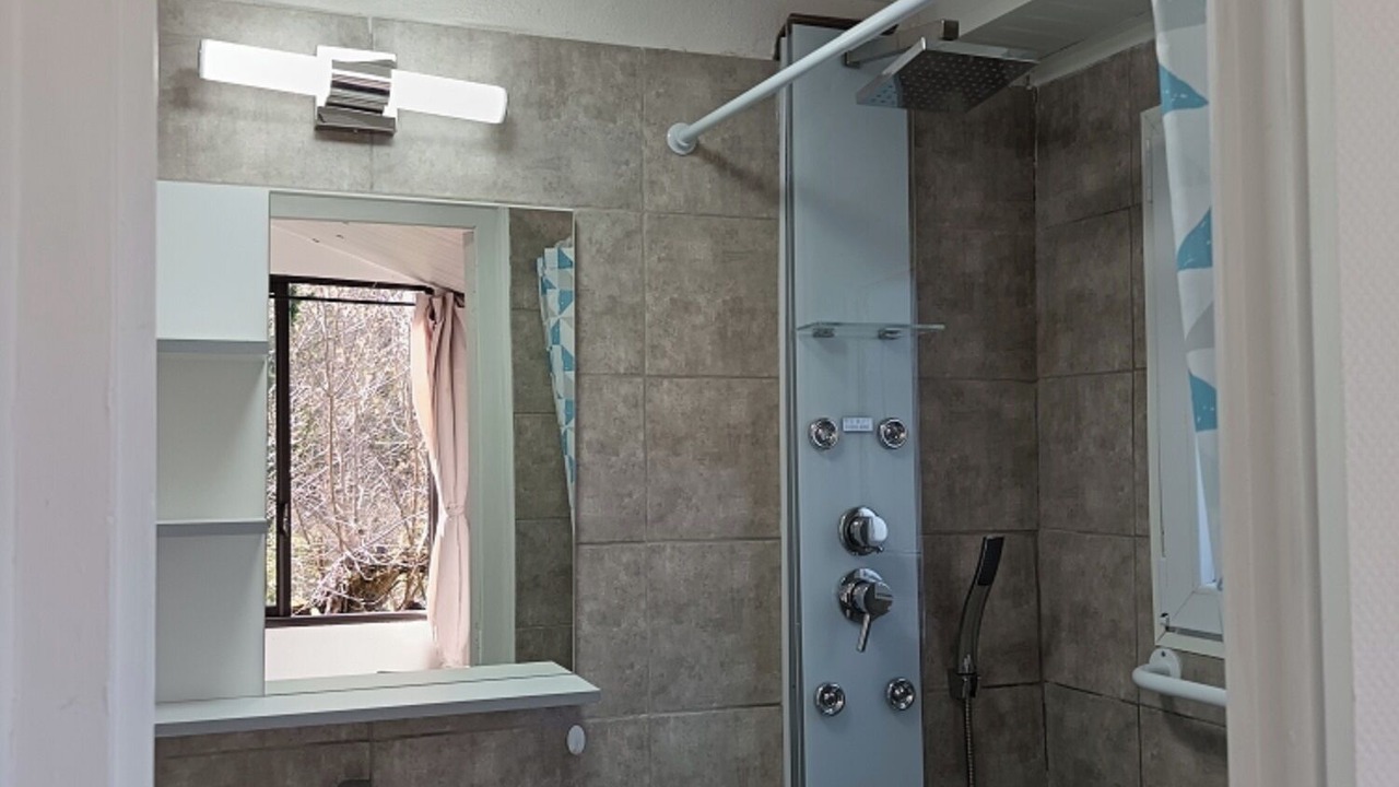 Photo of Bathroom in Valgorge