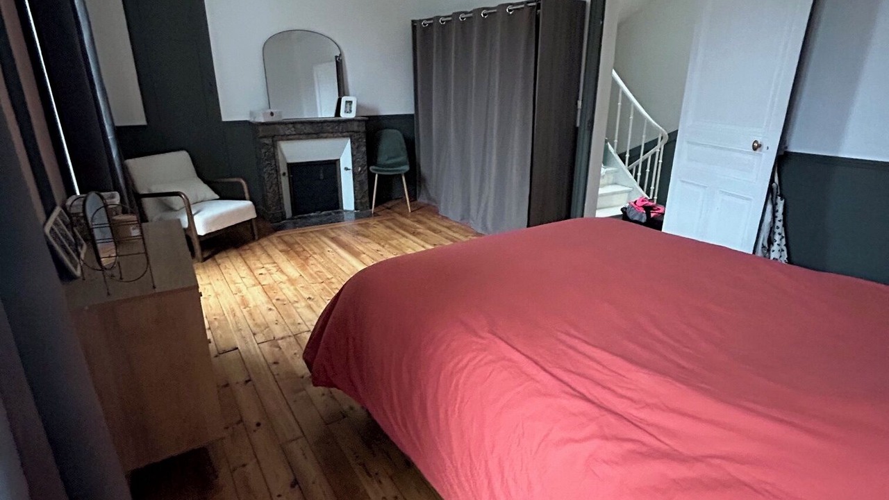 Photo of Bedroom in Flore