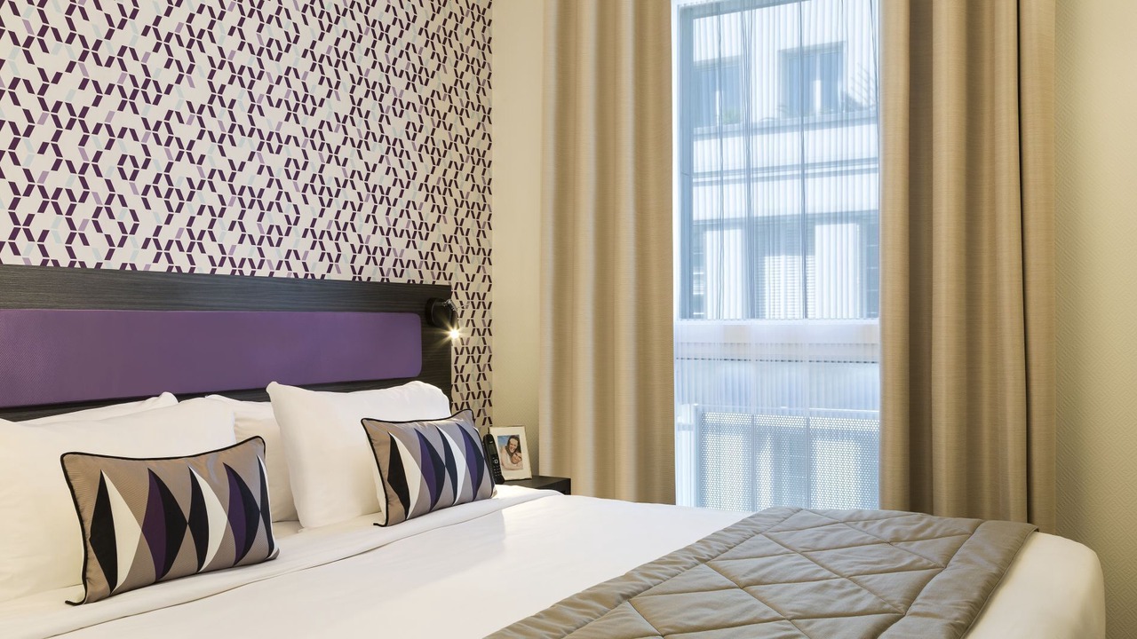 Photo of Bedroom in Grenelle