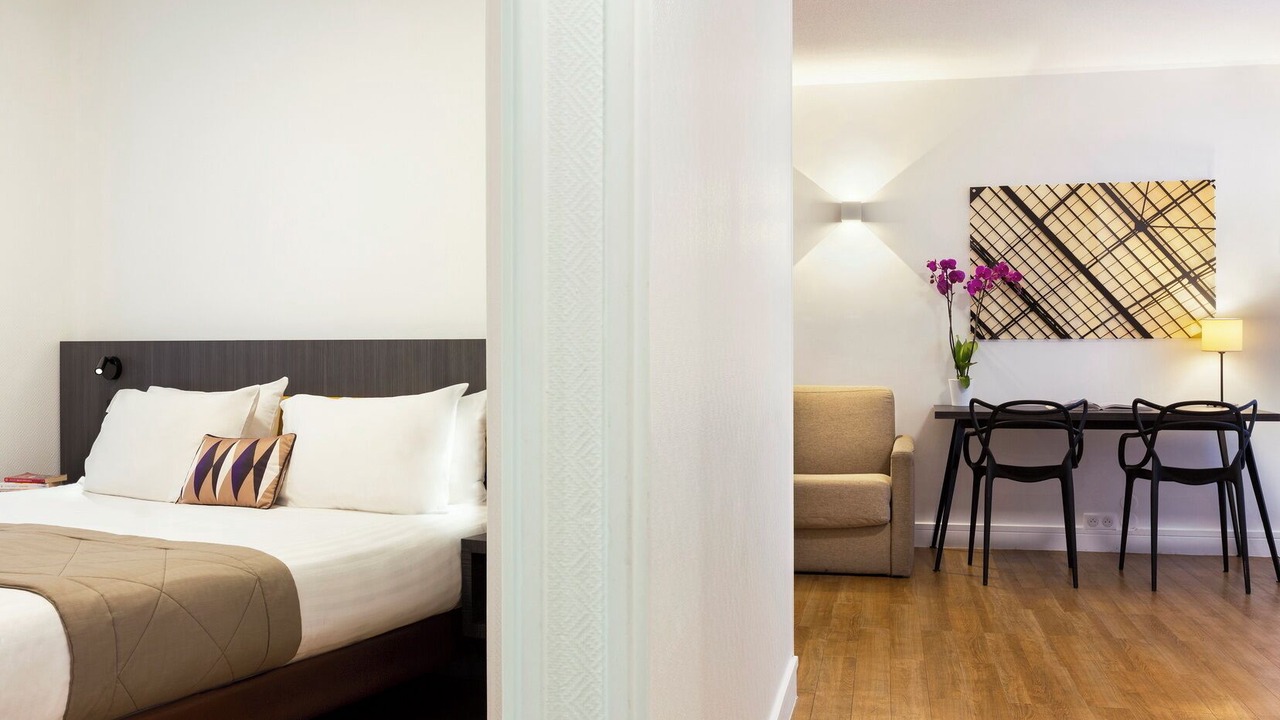 Photo of Bedroom in Grenelle
