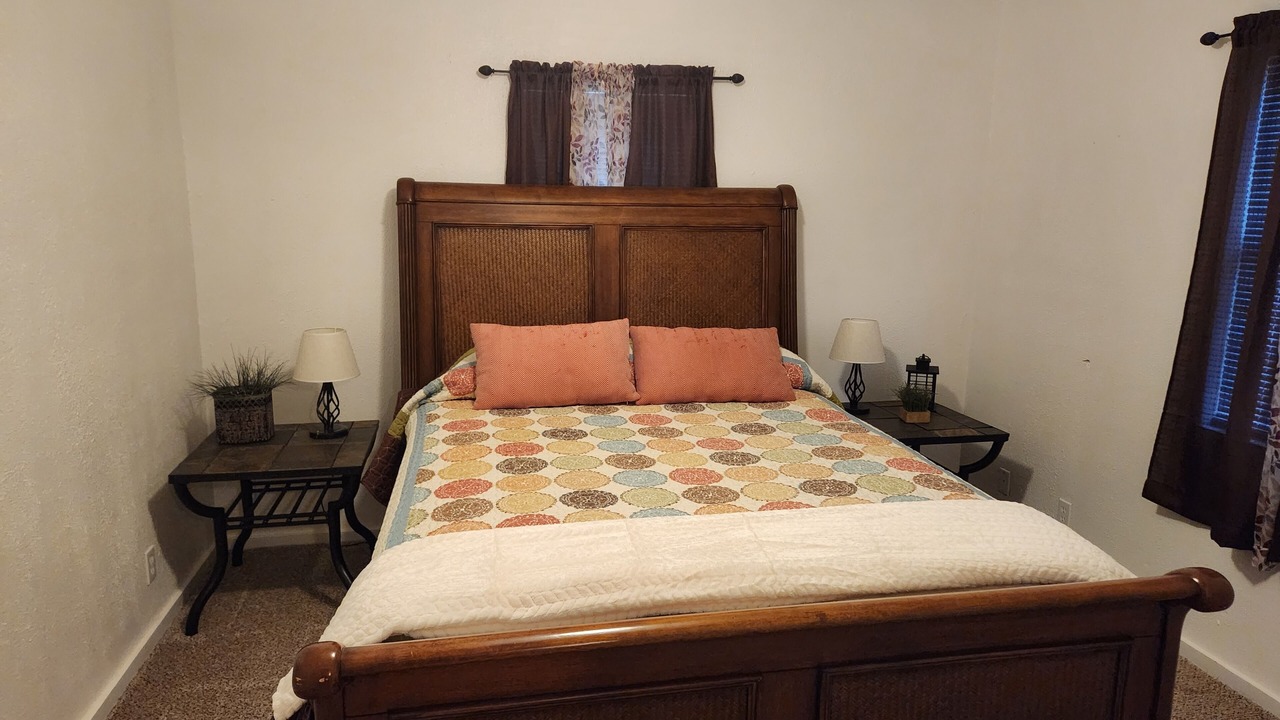 Photo of Bedroom in Crestline