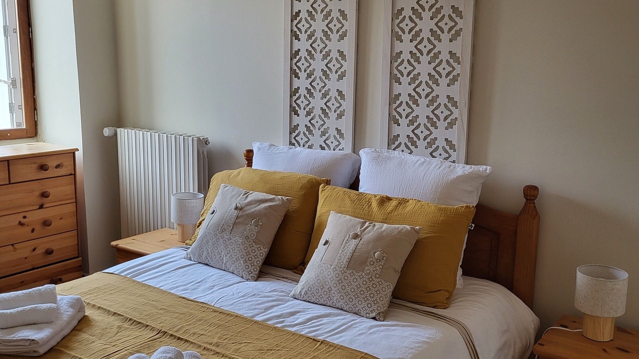 Photo of Bedroom in Doue-en-Anjou