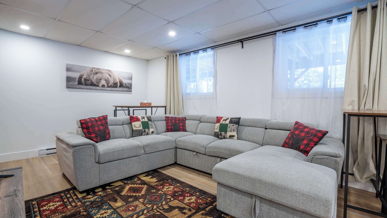 Photo of Livingroom in St-Adolphe-d'Howard