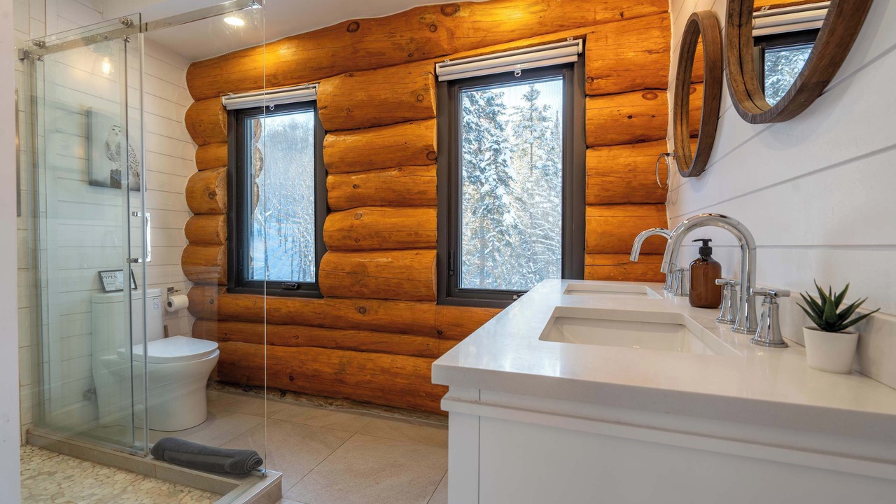 Photo of Bathroom in St-Adolphe-d'Howard
