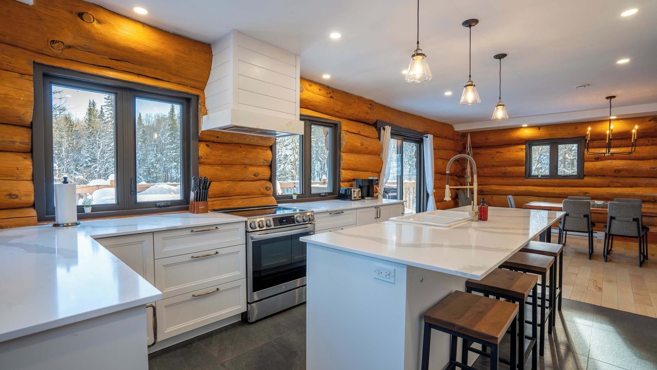 Photo of Kitchen in St-Adolphe-d'Howard