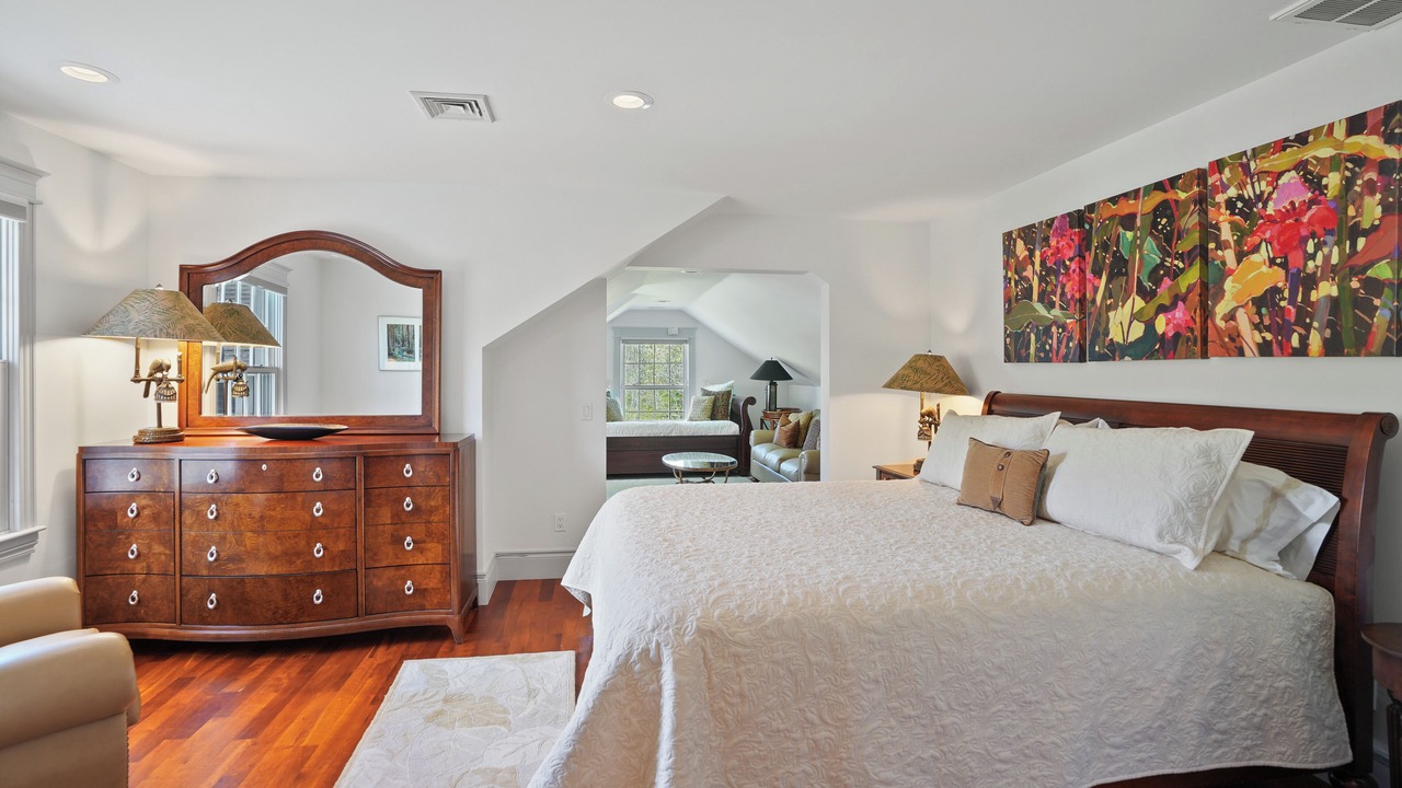 Photo of Bedroom in Chilmark