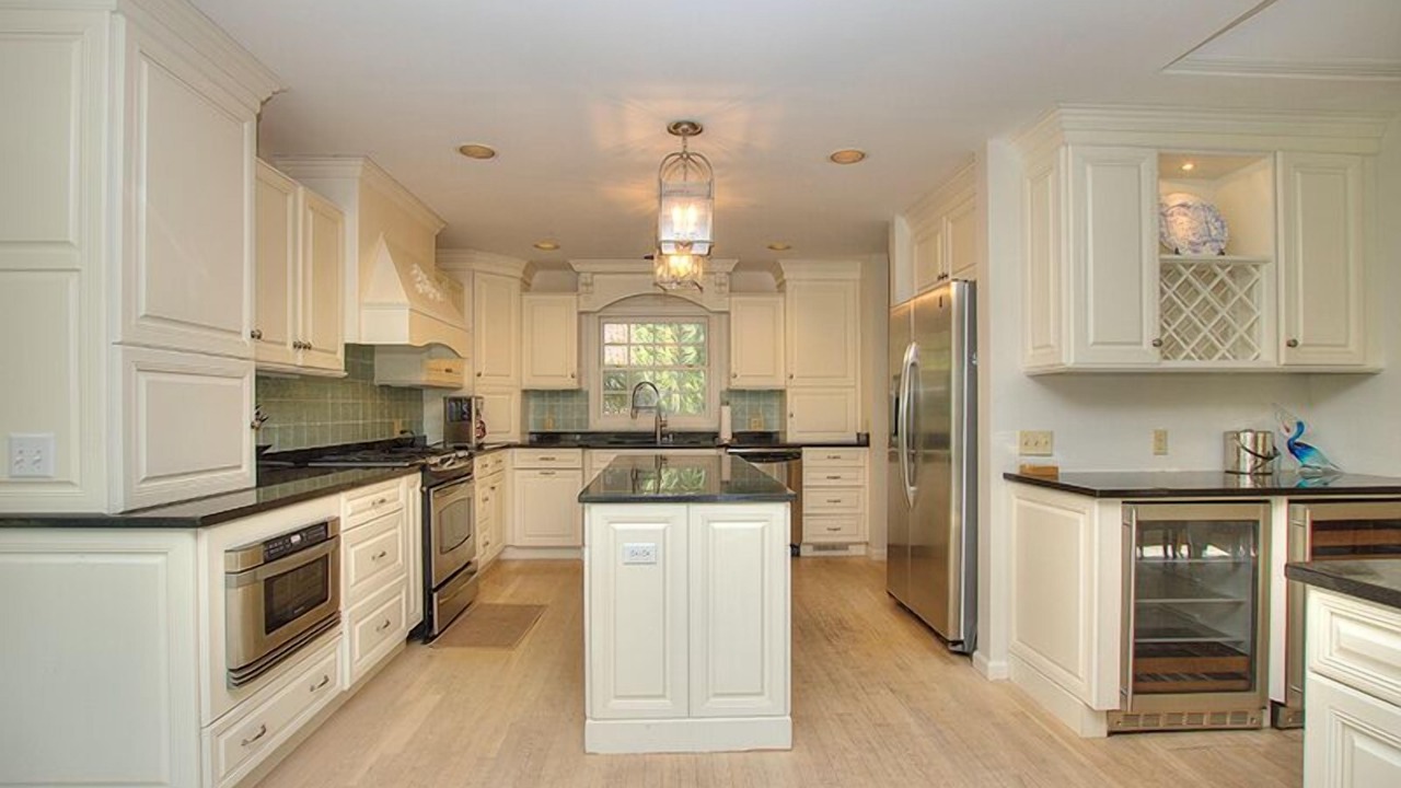 Photo of Kitchen in Beach Lagoon