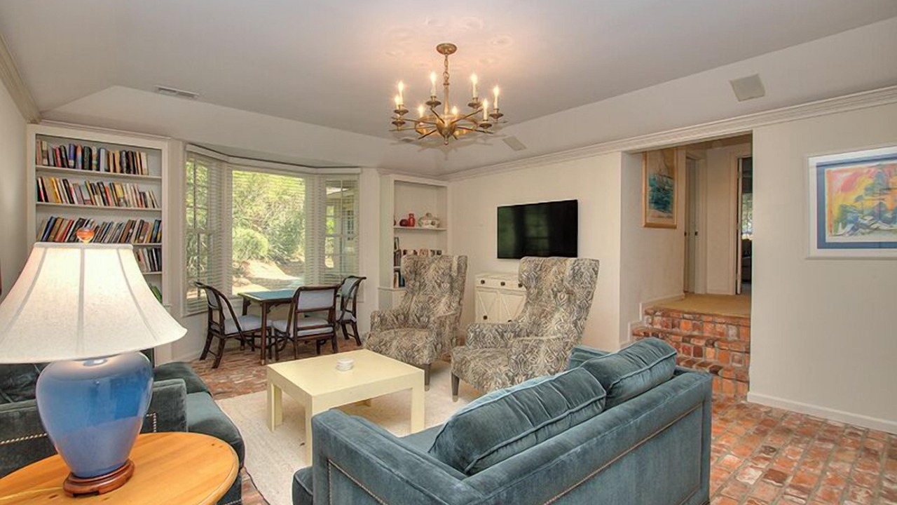 Photo of Livingroom in Beach Lagoon
