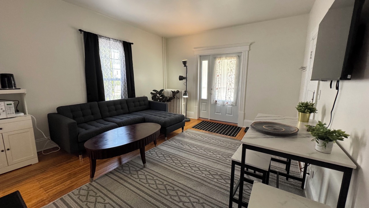 Photo of Livingroom in Wolfville