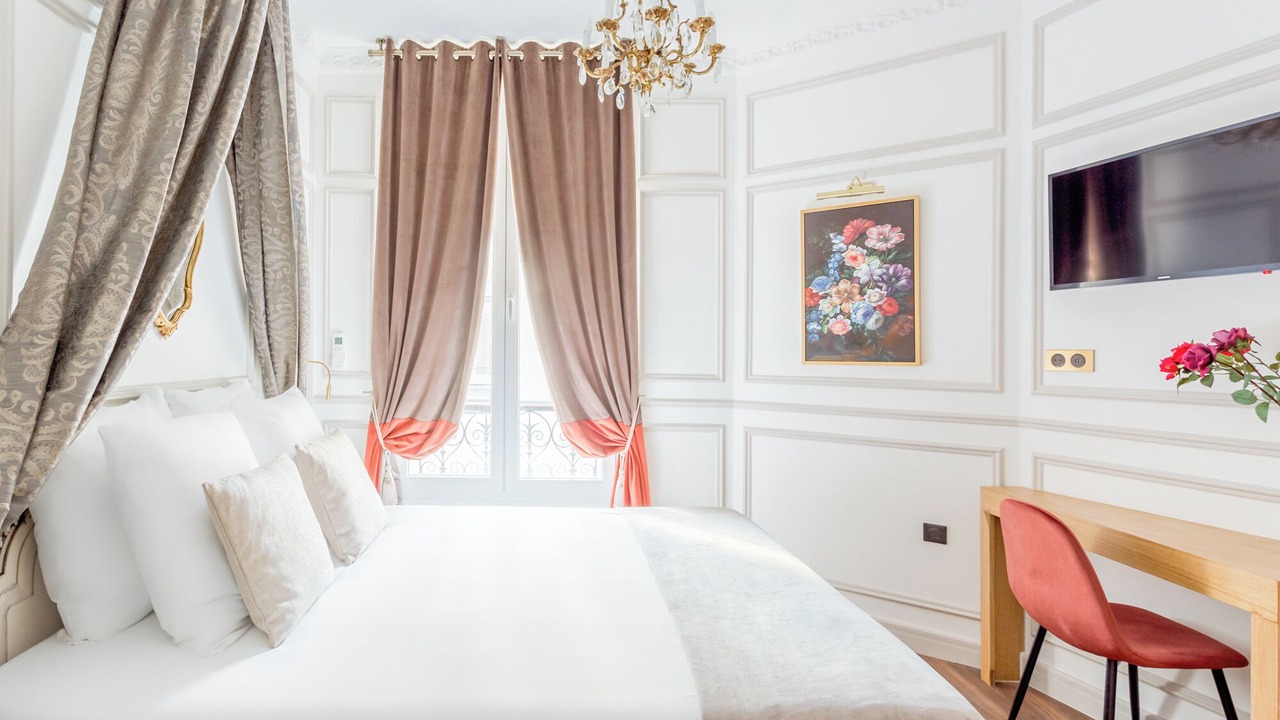 Photo of Bedroom in Gaillon