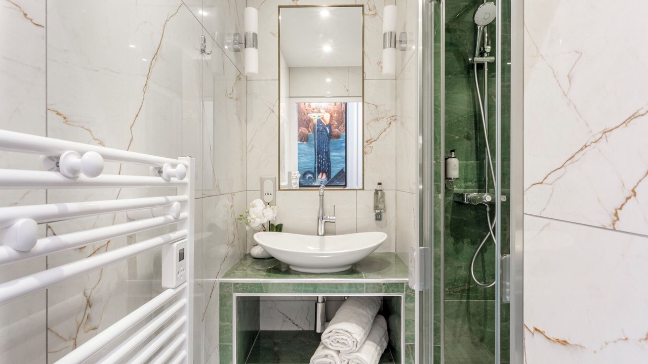 Photo of Bathroom in Gaillon